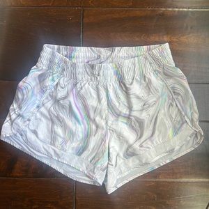 Athleta Mesh Racer Run Short 4in - great condition